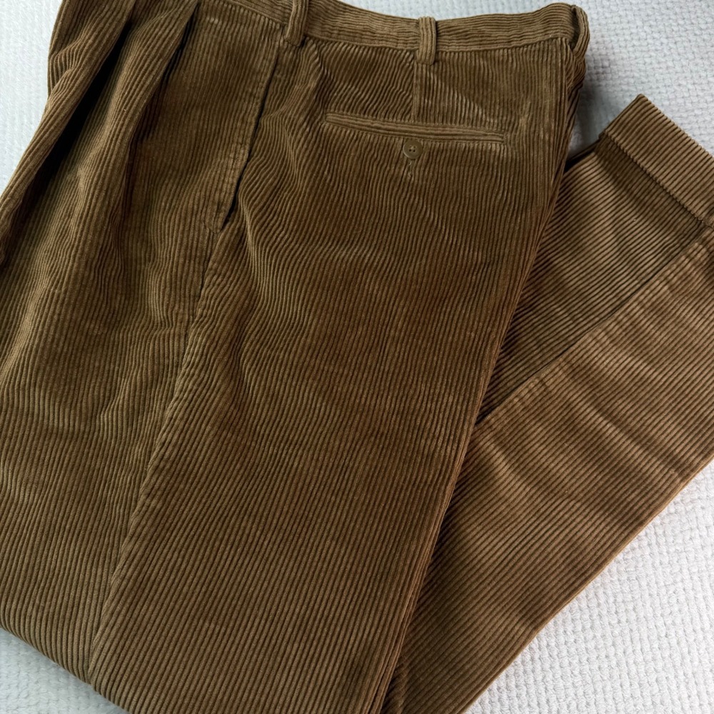 Jos. A. Bank Mens 35x32 Tan Brown Pleated Cuffed Corduroy Pants Cotton Trousers